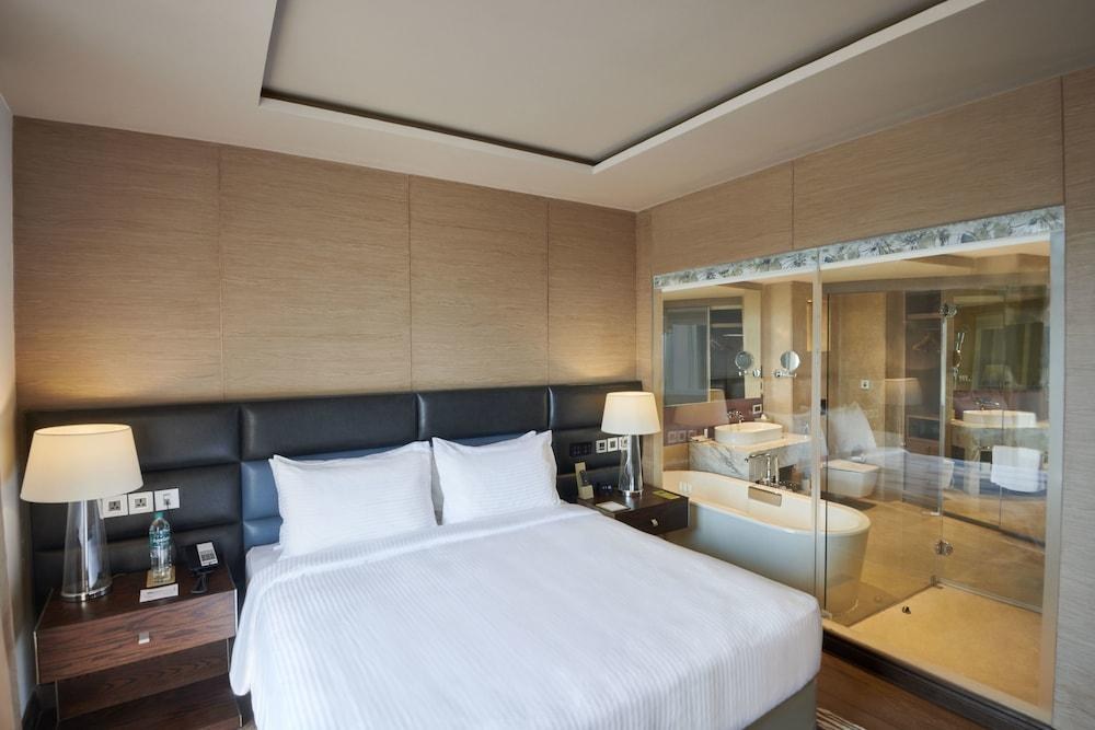 Hilton Garden Inn Lucknow photo 4