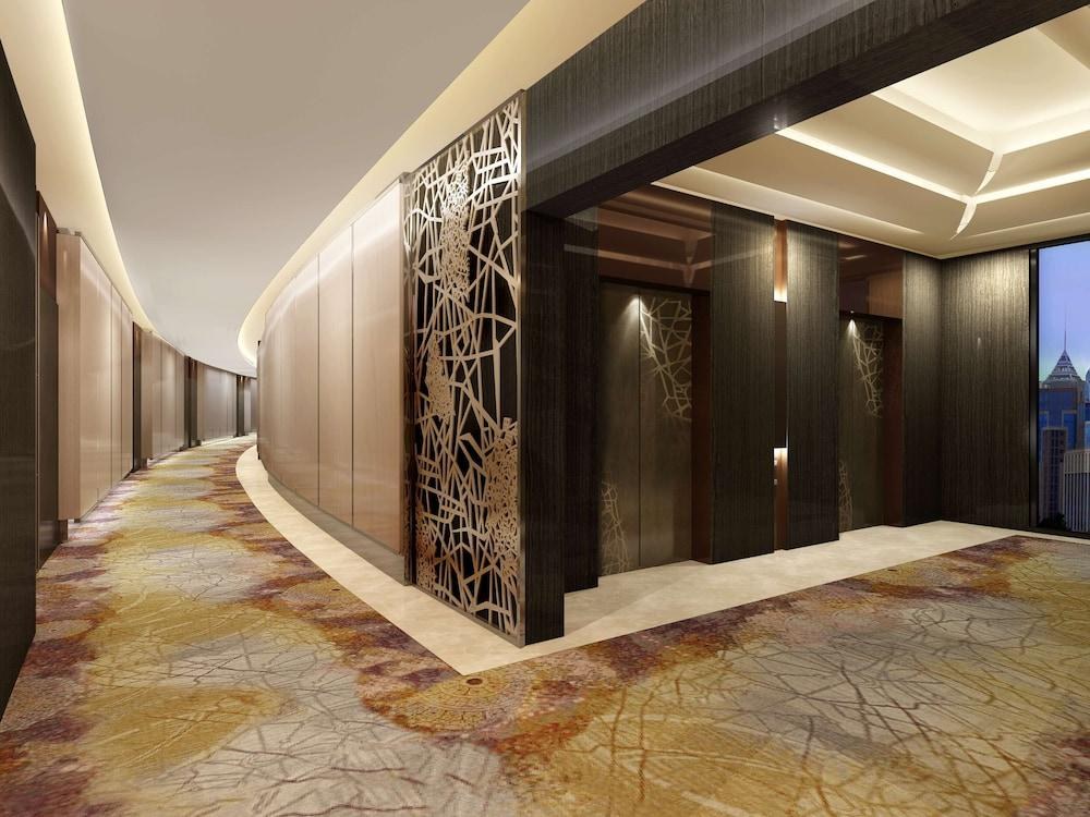 Conrad Bengaluru photo 4