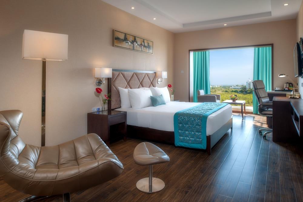 Days Hotel Chennai OMR photo 3