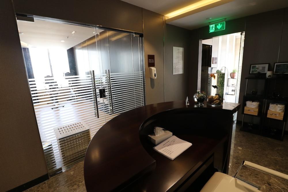 Frontel Jeddah Hotel Altahlia photo 4