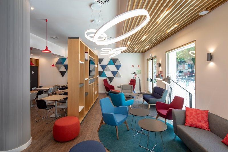 Holiday Inn Express - Lisbon - Plaza Saldanha by IHG photo 2