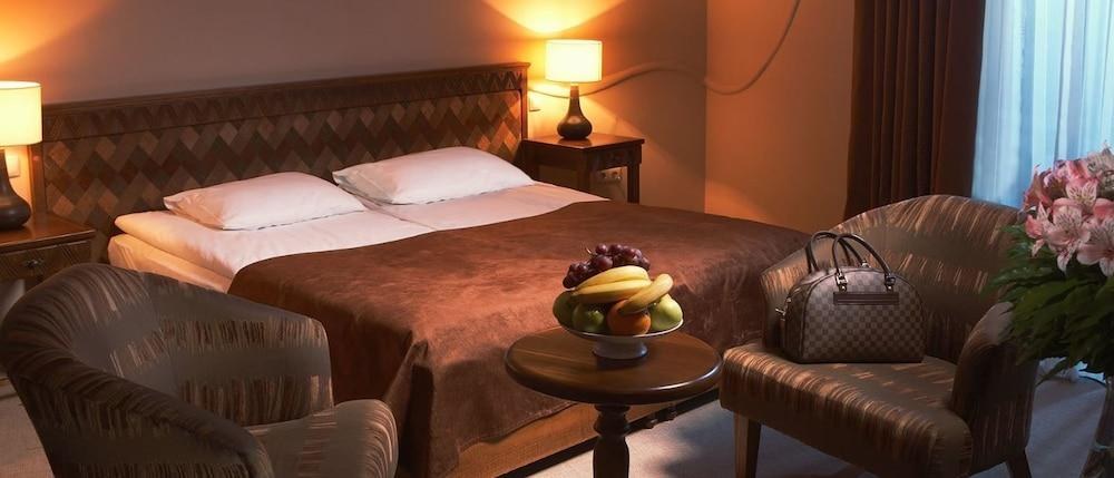 La Pazza Suites photo 2