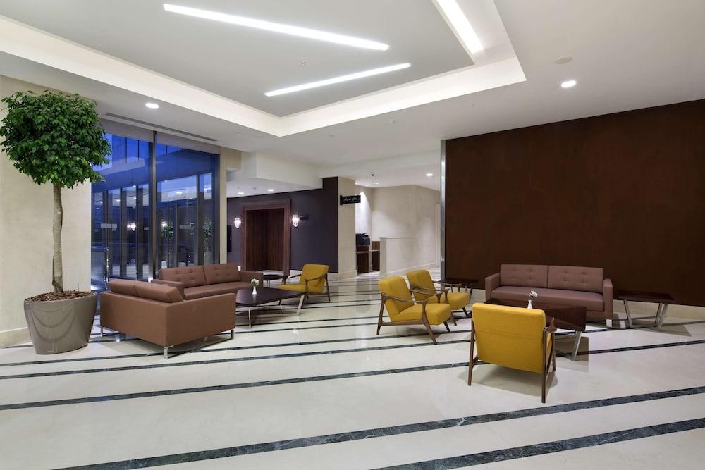 Hilton Garden Inn Istanbul Beylikduzu photo 4