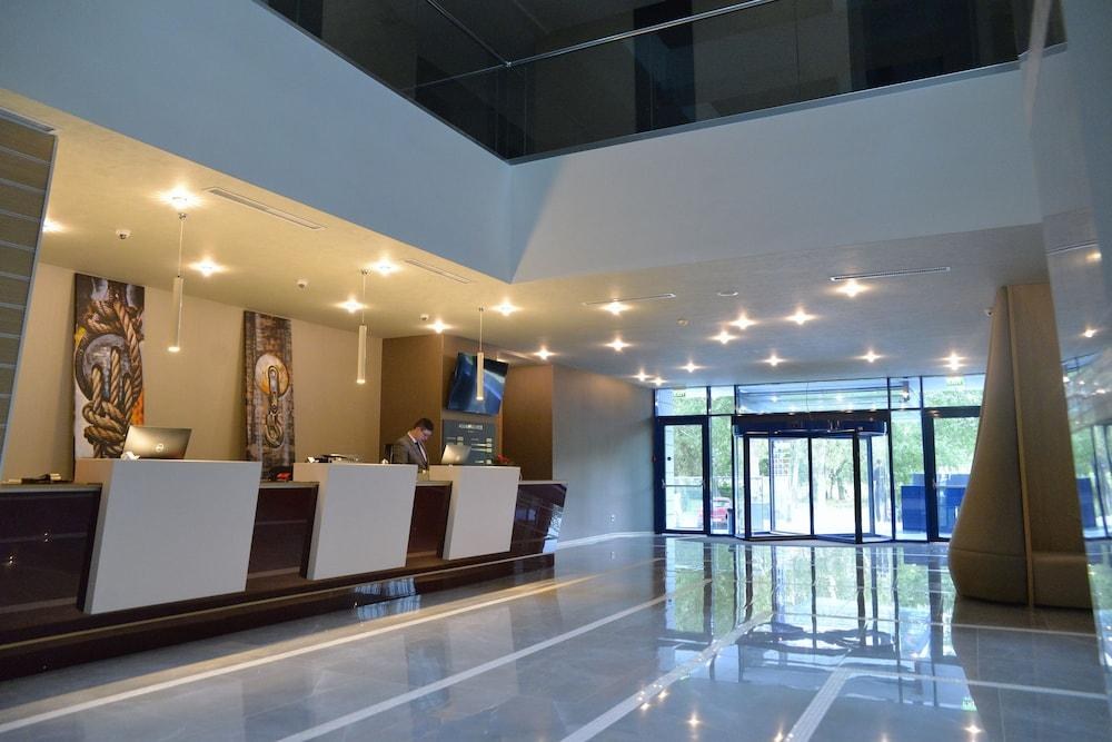 Ramada by Wyndham Constanta photo 1