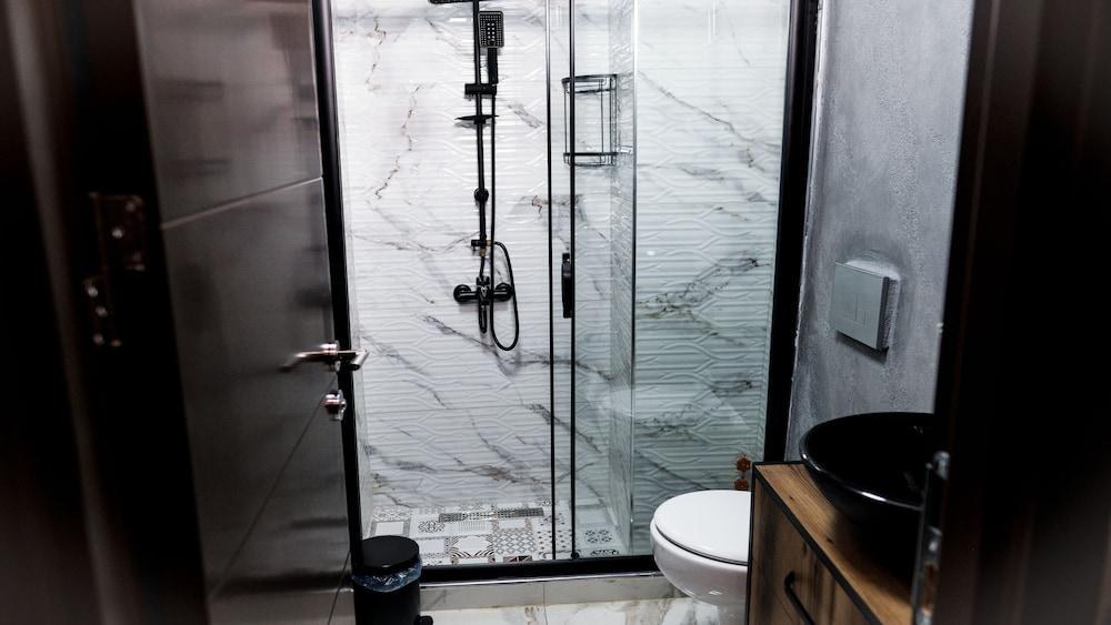 Insta Hotel Karakoy photo 2