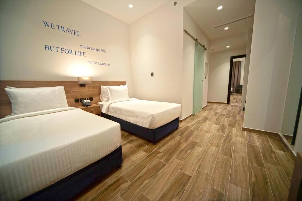 KINGSGATE CANAL BY MILLENNIUM HOTELS DUBAI photo 2