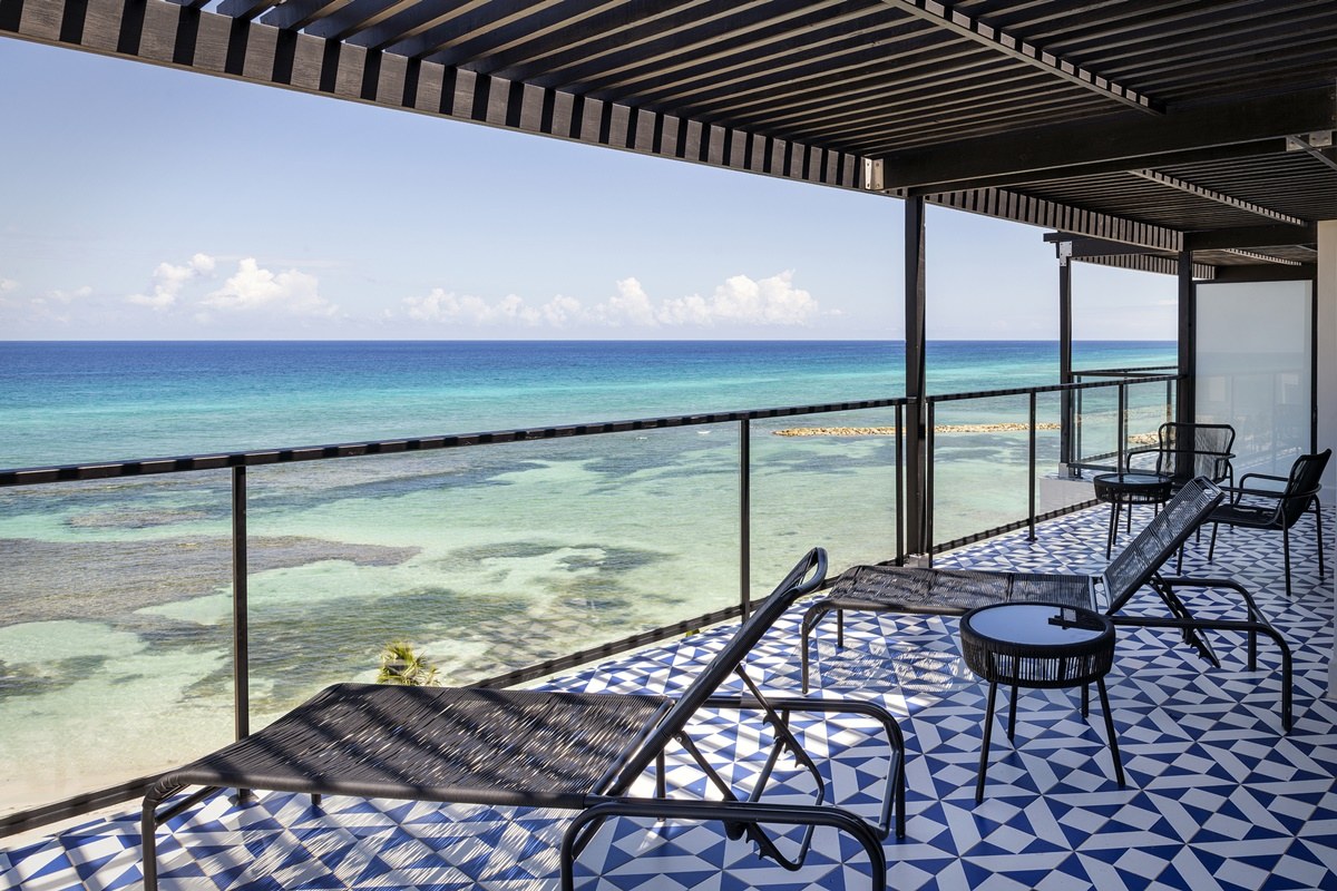 Ocean Eden Bay - Adults Only photo 3