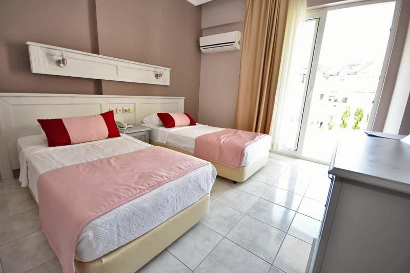 PASAHAN APART HOTEL photo 3