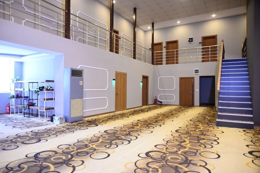 Privado Hotels photo 1