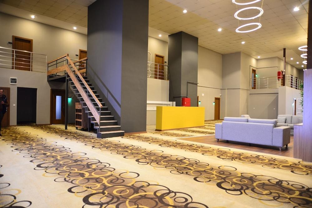 Privado Hotels photo 3