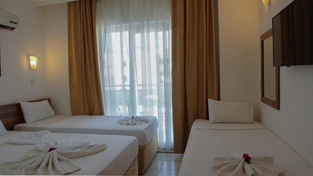 Monna Roza Beach Resort Hotel photo 4