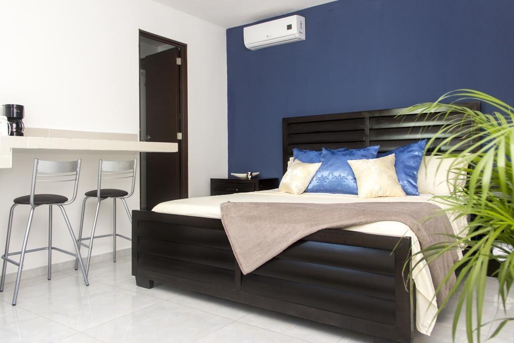 HOTEL AQUAMARINA SUITES photo 3