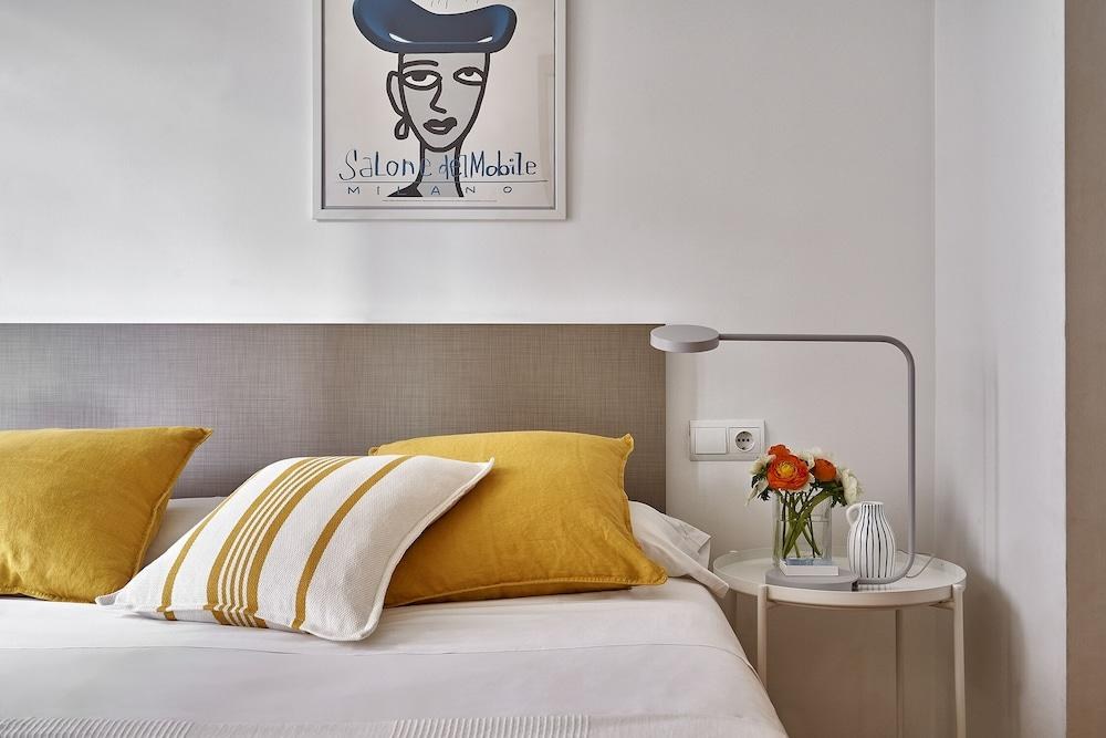 Lugaris Rambla - Apartments photo 2