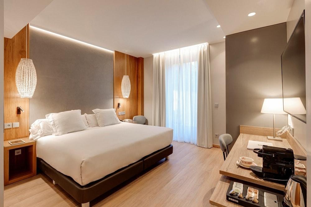 Hotel Boutique Mirlo Barcelona photo 2