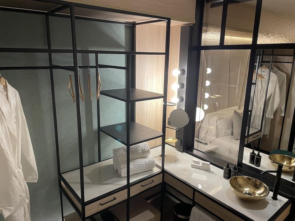 Nivia Born Boutique Hotel photo 3