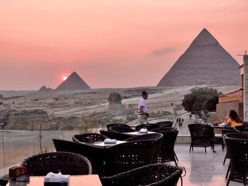 Pyramids Valley photo 4