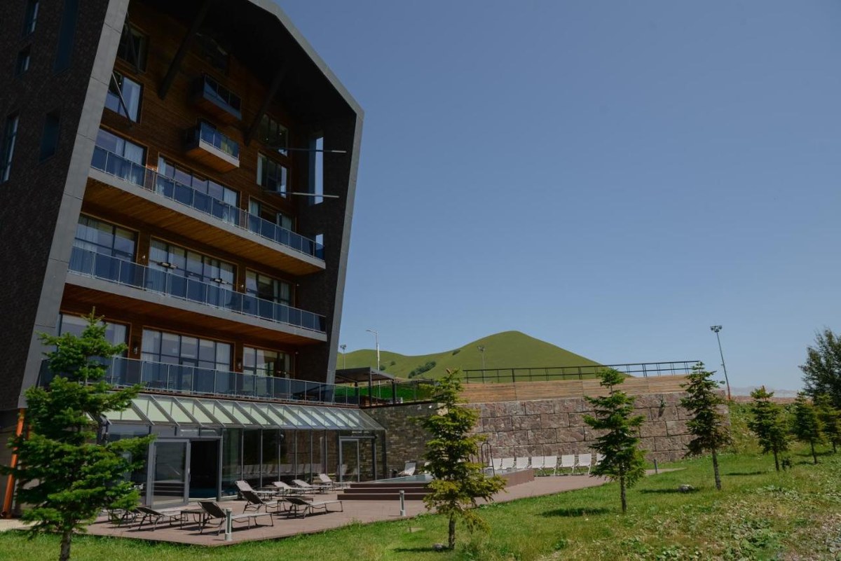 GUDAURI LODGE