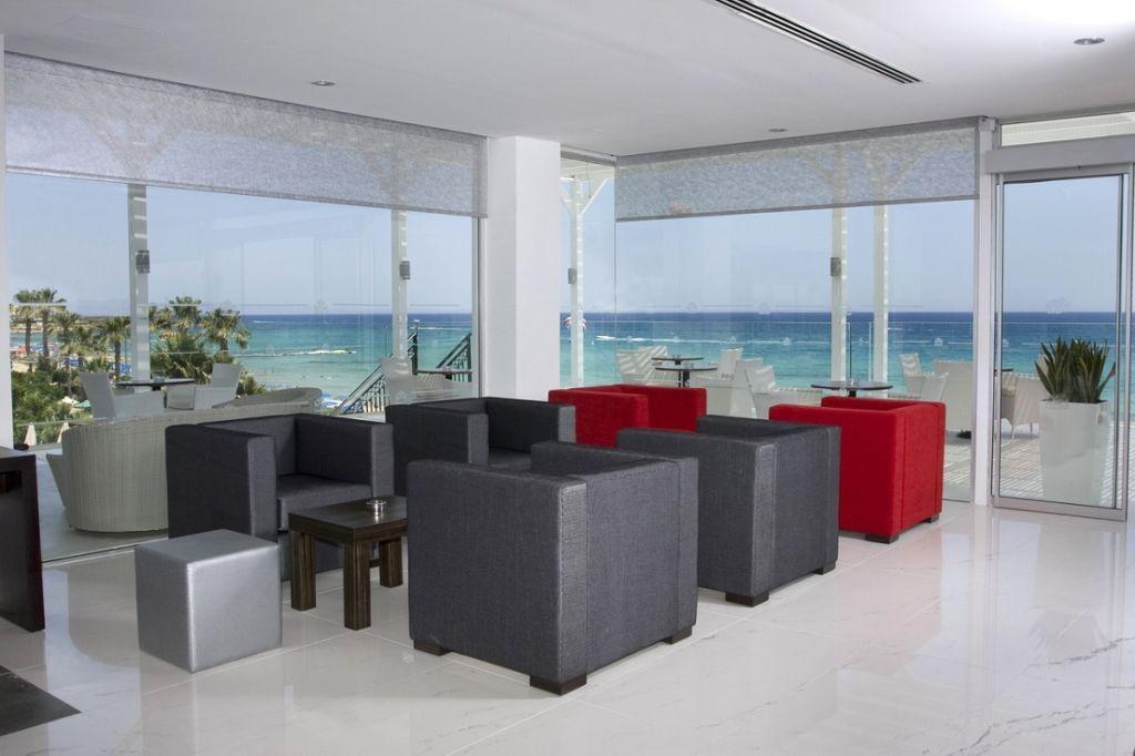 SILVER SANDS BEACH HOTEL photo 2