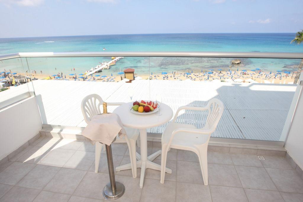 SILVER SANDS BEACH HOTEL photo 4