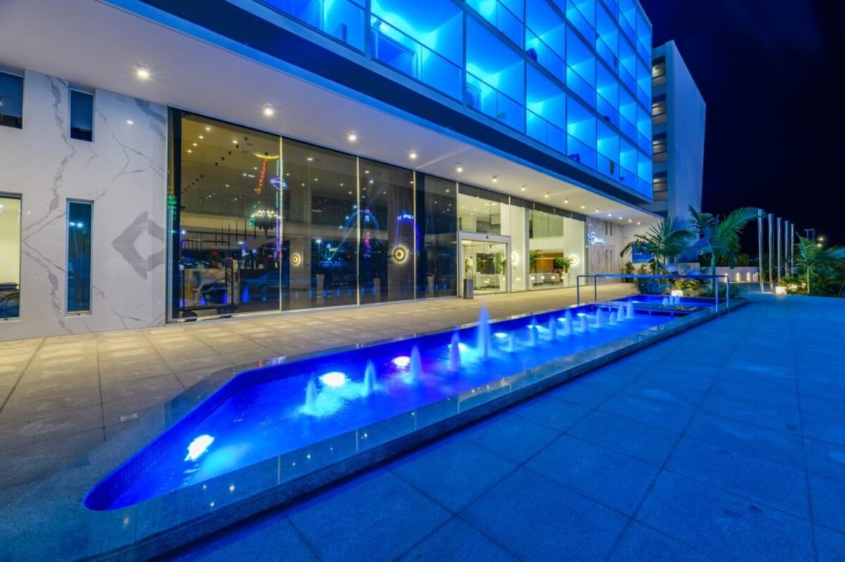 TASIA MARIS SEASONS HOTEL photo 1