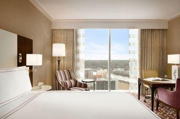 Fairmont Austin Gold Experience photo 3