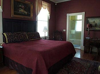 Riverdale Inn photo 3