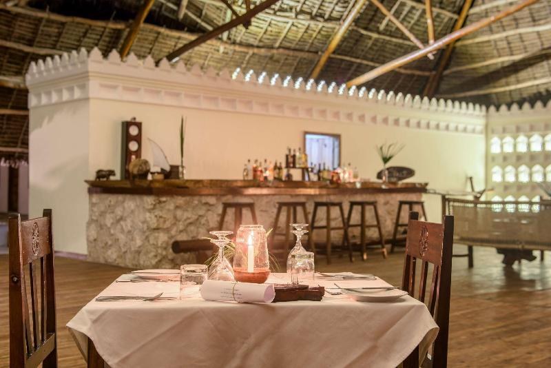 Hakuna Majiwe Beach Resort photo 1