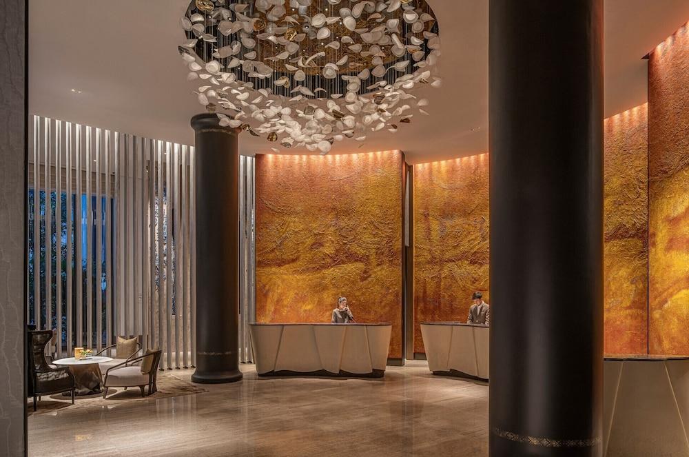 Four Seasons Hotel Bangkok at Chao Phraya River photo 1