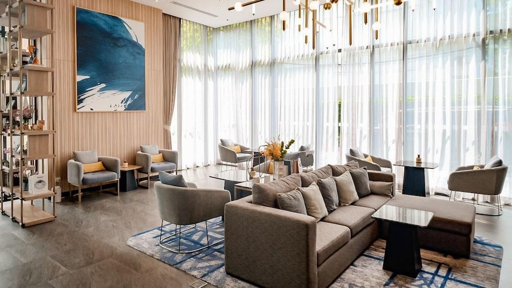 Staybridge Suites Bangkok Thonglor by IHG photo 3