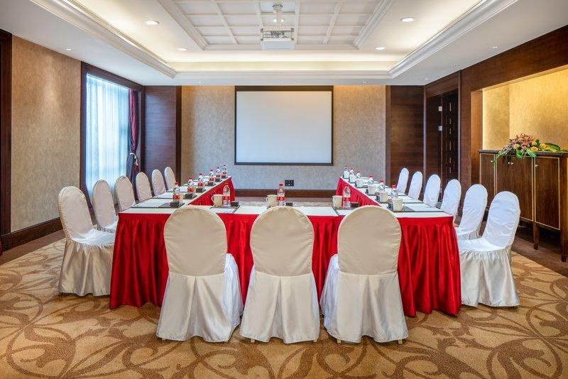 Holiday Inn Airport Guangzhou, an IHG Hotel photo 1