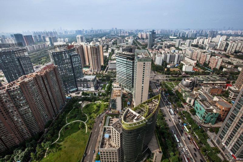 Holiday Inn Beijing Focus Square by IHG photo 2