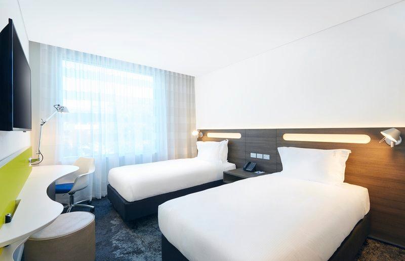 Holiday Inn Express Sydney Macquarie Park photo 1