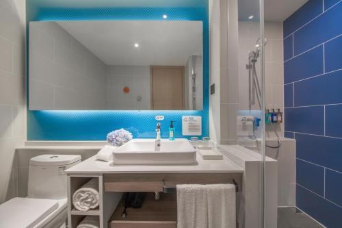 Holiday Inn Express Shanghai Jiading Center photo 4