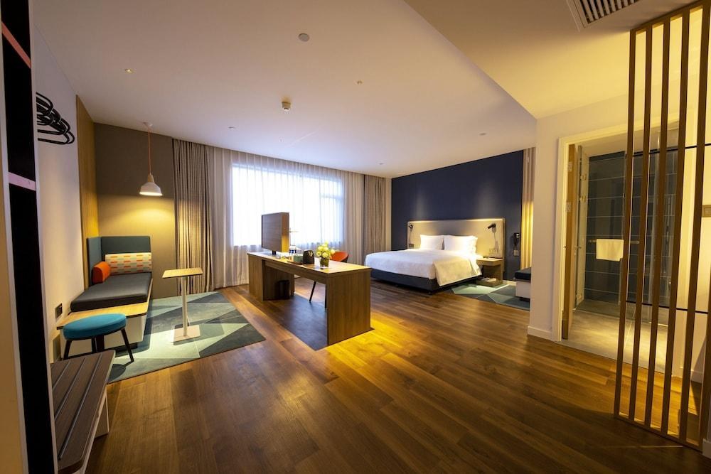 Holiday Inn Express Shanghai Jiading New City photo 4