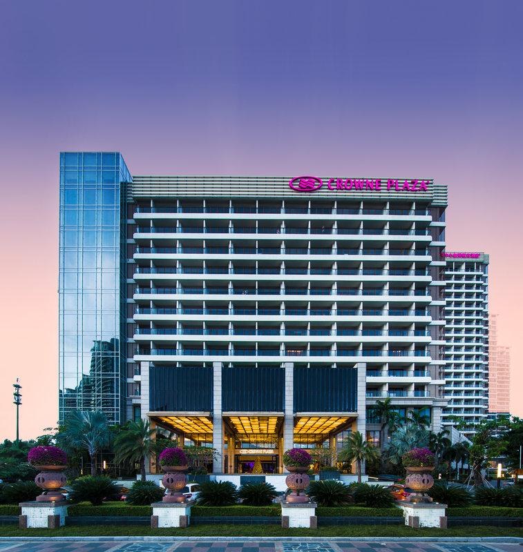 Crowne Plaza Sanya City Center, an IHG Hotel