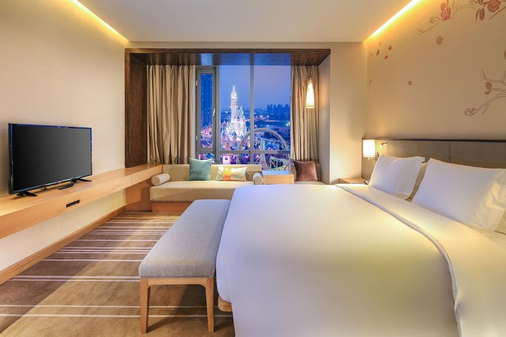 Hilton Garden Inn Ningbo photo 2