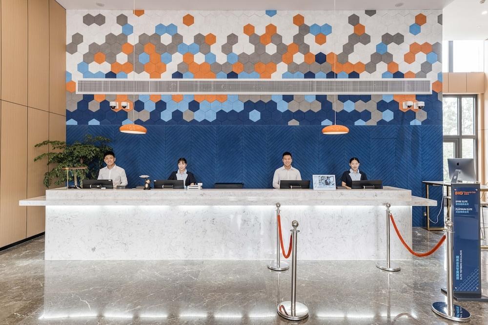 Holiday Inn Express Shanghai Pudong Chuansha photo 4