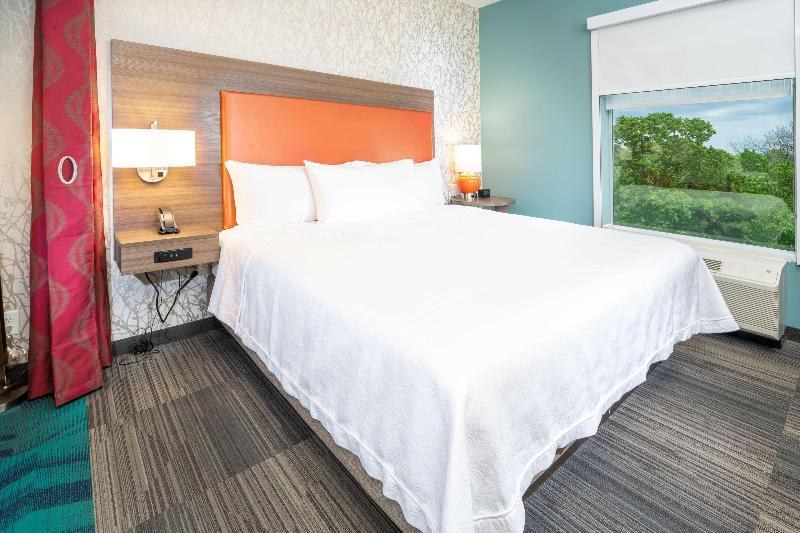 Home2 Suites by Hilton Minneapolis Mall of America photo 4
