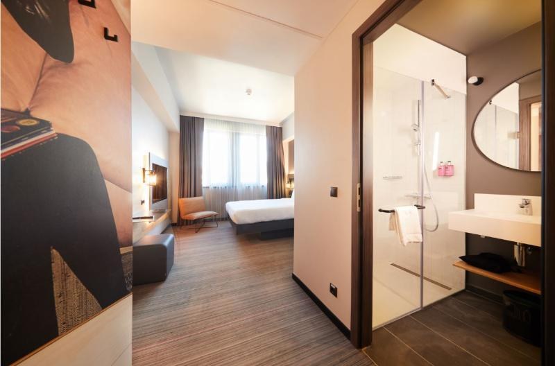 Moxy Bucharest Old Town photo 1