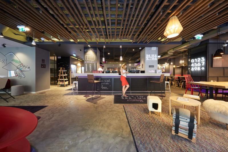 Moxy Bucharest Old Town photo 4