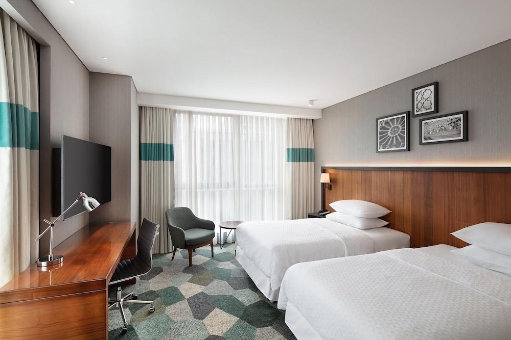 FOUR POINTS BY SHERATON ISTANBUL KAGITHANE photo 2