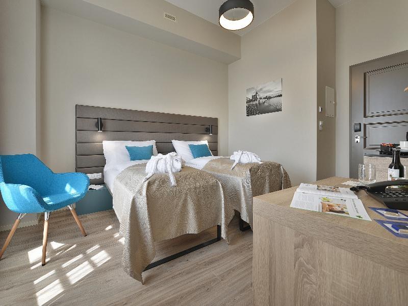 EA Hotel New Town photo 4