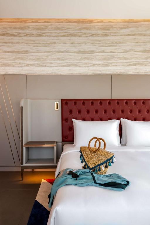 HYATT CENTRIC JUMEIRAH DUBAI
