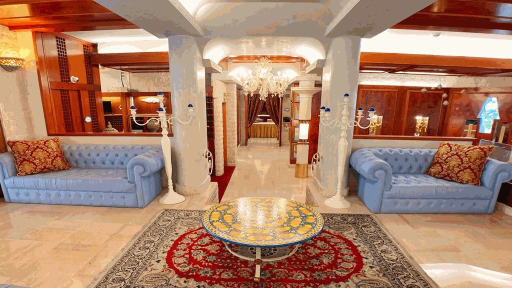 Milton Boutique Hotel - Adults Only photo 2