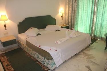 HOTEL PRESTIGE AND RESORT photo 2