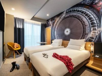 Novotel Paris 20 Belleville photo 2