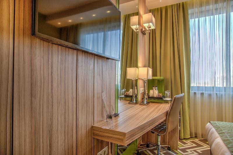 Holiday Inn Plovdiv photo 3