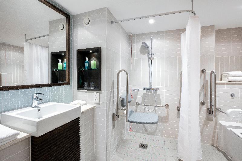 Staybridge Suites London - Heathrow Bath Road photo 1