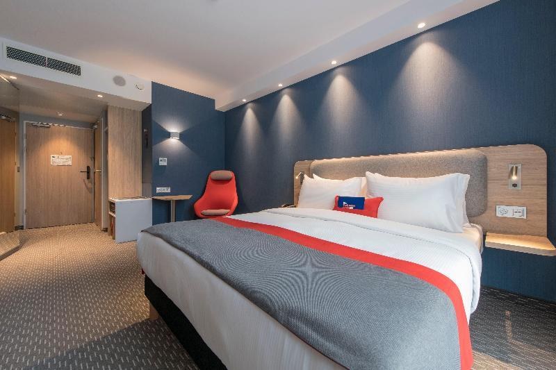 Holiday Inn Express Warsaw - Mokotow photo 4