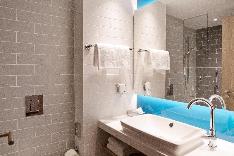 Holiday Inn Express Munich - Olympiapark photo 1